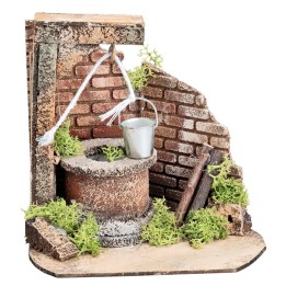 Well with bucket and brick wall for 10 cm statues
