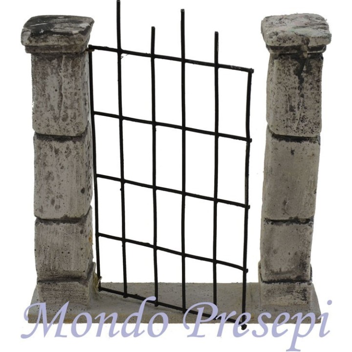 Cancello due colonne cm 10,5x11 h.