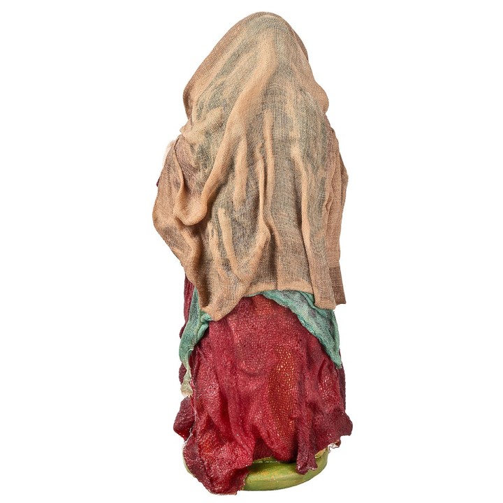 Peasant woman with broom 12 cm in terracotta with fabric clothes