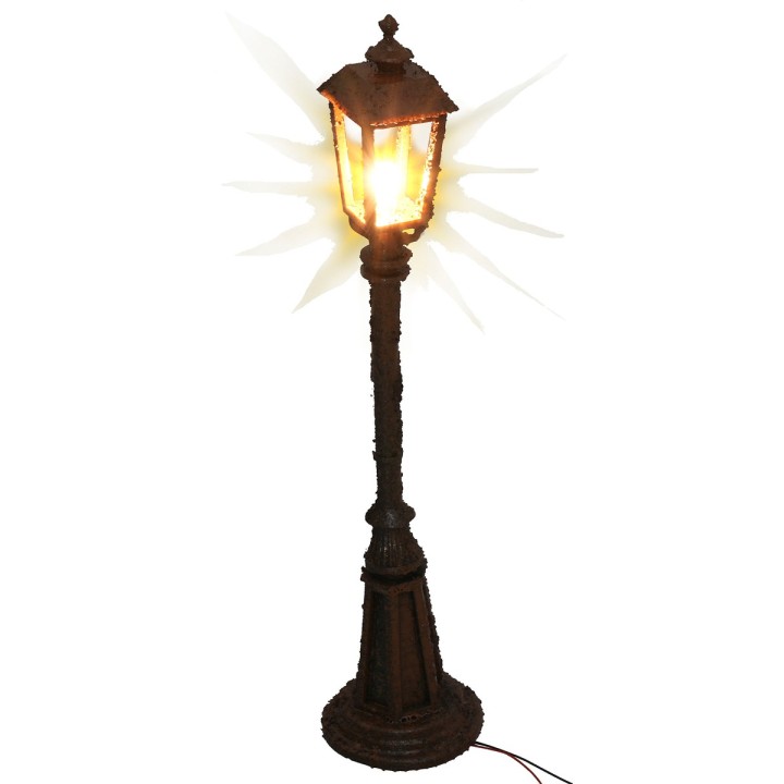 Rusty lamp post with English floor lamp h 12 cm 12v