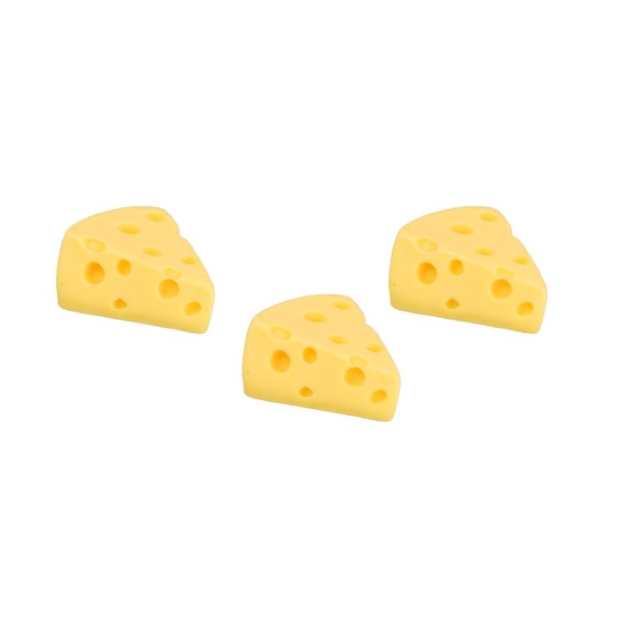 Set of three cheese wedges cm 1.5x1.2x0.6 h
