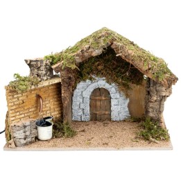Hut with door and working fountain cm 36x17x24 h