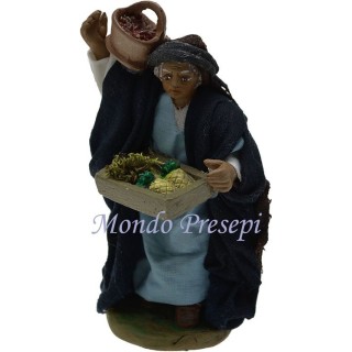 Cm 9 Lux Man with a box and basket of fruit