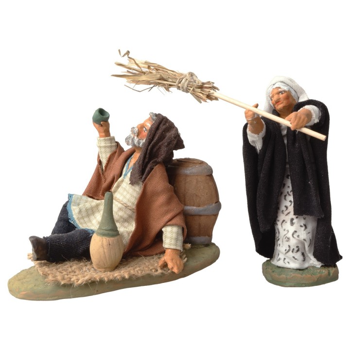 Set woman hitting husband 10 cm series