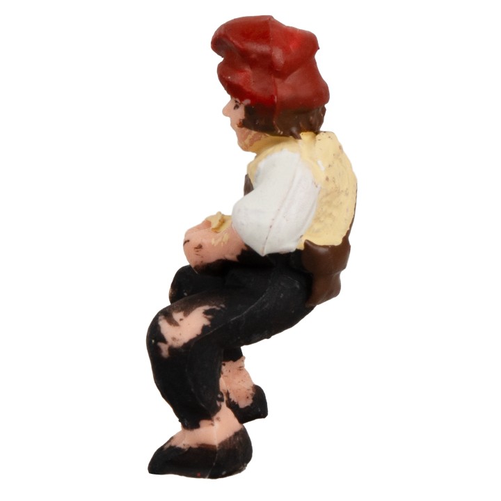 Child in a seated position series 7-8 cm