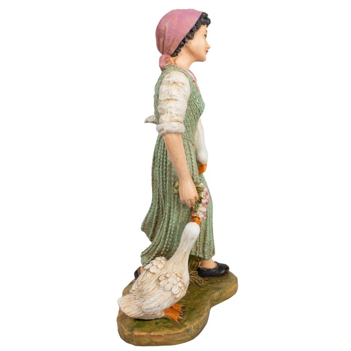 Woman with geese and bouquet of flowers series 30 cm Euromarchi