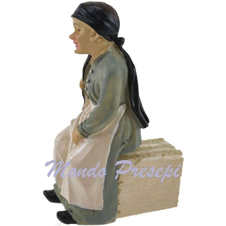 9 cm Mujer sentada
