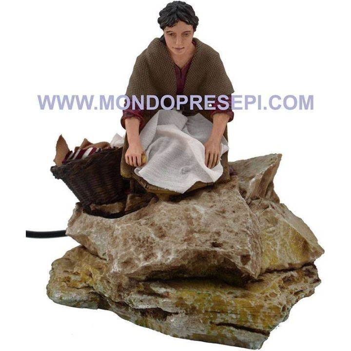 Washerwoman 20 cm in movement